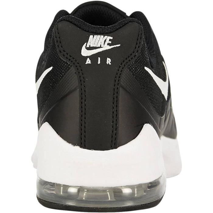 Nike air max invigor noir et blanche sale