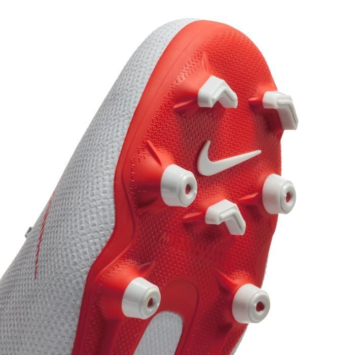 Crampons moules nike mercurial top