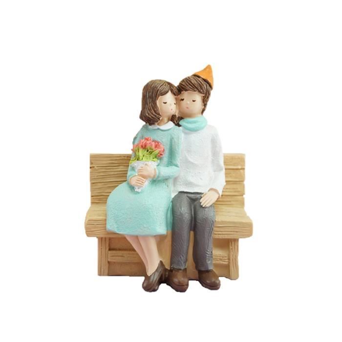 1pc Creative Couples Scenario Decoration De Gateau Romantique Micro Amoureux Decor Artisanat Medaillon D Ornement Funeraire Cdiscount Au Quotidien