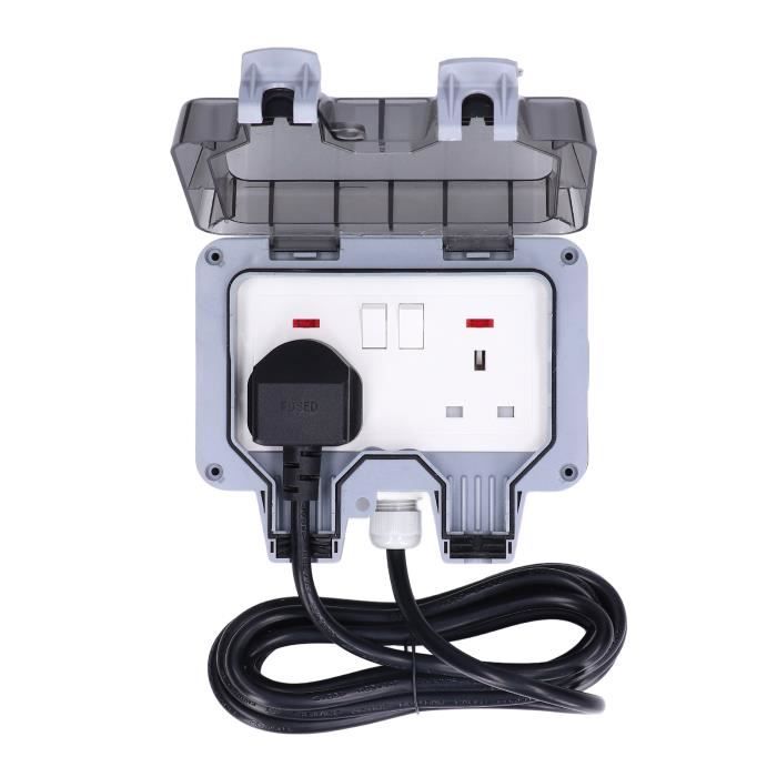 Rallonge électrique 3m, 6 prises Type G - Britannique, 250 V c.a. 13A Rallonge électrique 3m, 6 prises Type G - Britannique, 250 V c.a. 13A