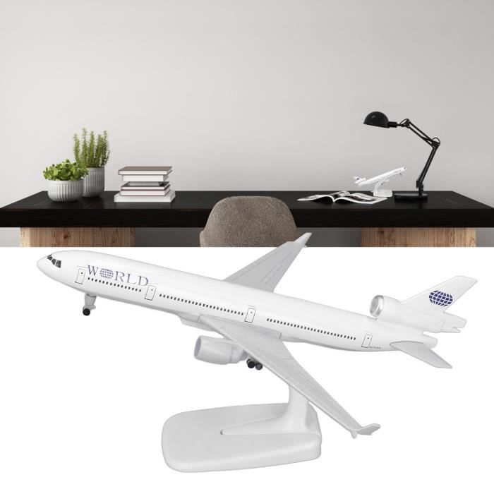 Modèle Avion A-10 1:100 En Alliage Moulé - Décoration Bureau, Collection Militaire - 16.5x17.5x12 Cm - Support Métal Inclus