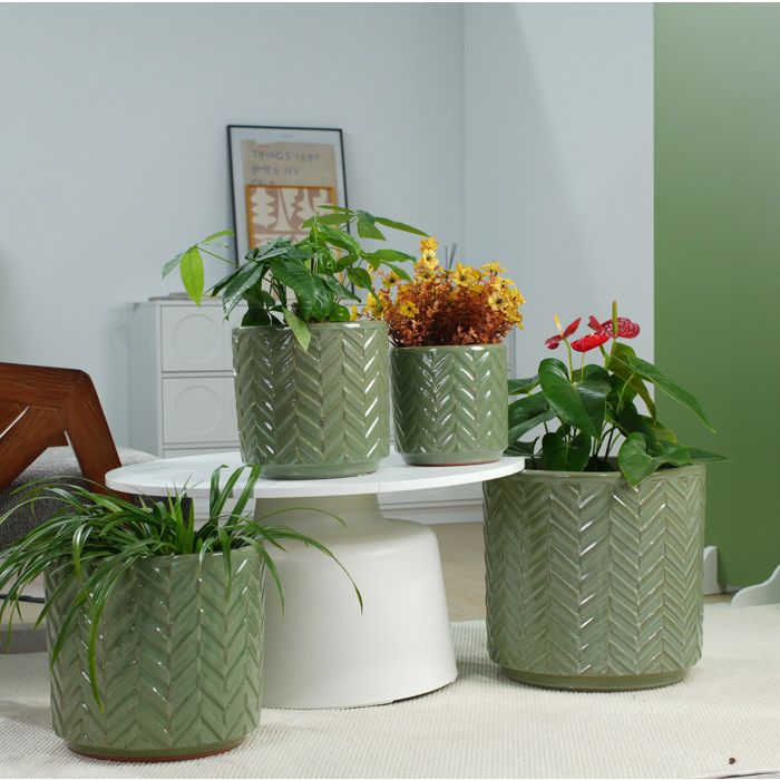 Pot de fleurs en céramique Ø20 cm vert sauge – relief chevron trou de drainage