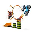 LEGO® 60299 City Stuntz Le Spectacle des Cascadeurs, Motos à Rétrofriction, Cercle de feu, Figurine Duke DeTain-1