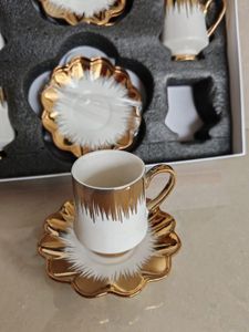 Tasses à Café Nymphea Avec Sous-tasses - Lot De 6 - Porcelaine Blanche - Capacité 12 Cl - Compatible Lave-vaisselle Et Micro-ondes