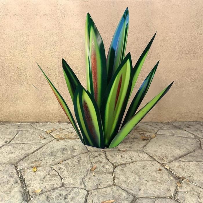 Sculpture De Jardin En Métal En Agave, Oeuvre D'art Colorée