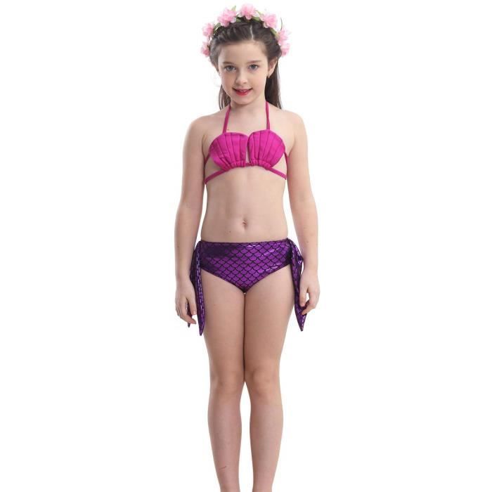 Petite fille en clearance bikini