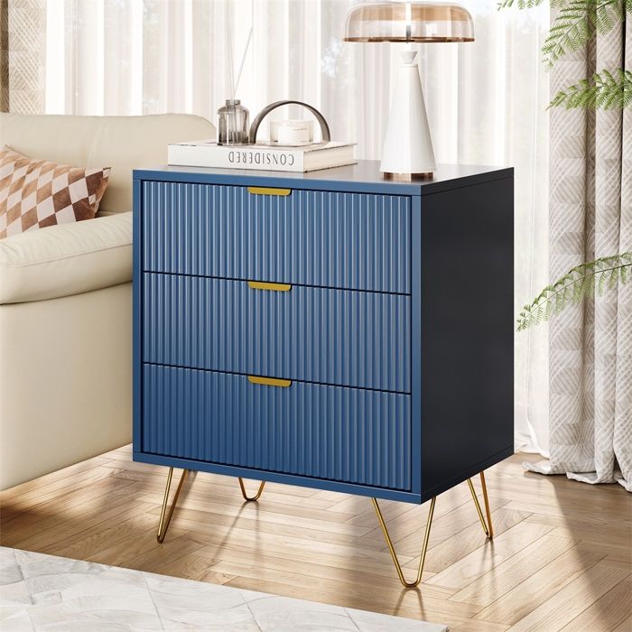 Commode de chevet moderne - Tables de chevet - 3 tiroirs à motifs cannelés avec poignées et pieds en métal - Bleu et Doré