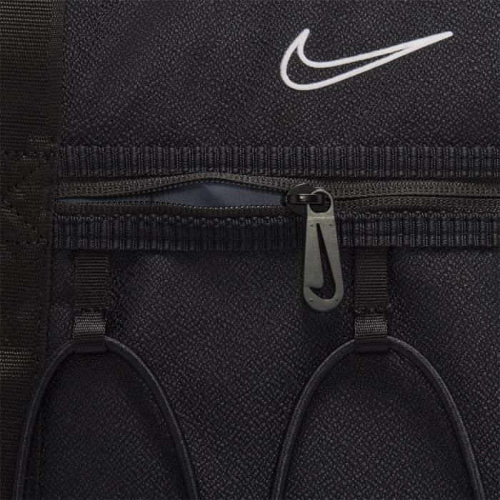 Nike Training Tote Bag In Black pour femmes