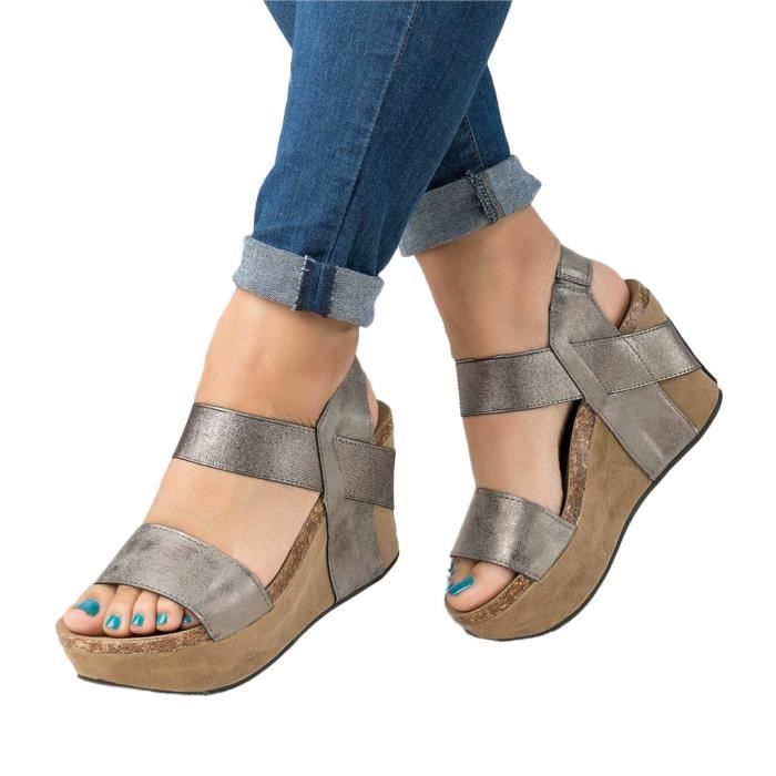 nu pied petit talon compensé