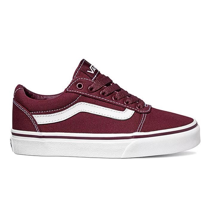 Scarpe Vans Ward - VN0A38J98J7 Le Checkerboard Old Skool, le classiche scarpe da skater Vans e le prime identificate
