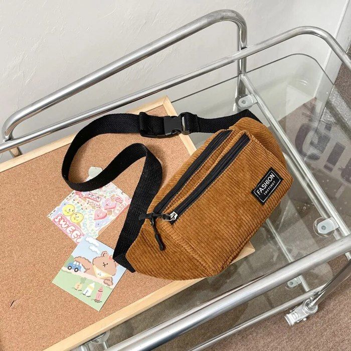 Petit Sac Bandoulière En Velours Côtelé Pour Femme - Dimensions 14.5x17 Cm, Bandoulière Réglable 34-62 Cm - Idéal Pour Téléphone, Cartes, Clés, Sorties Quotidiennes
