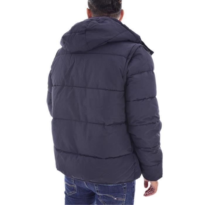 Coupe vent guess homme 2025