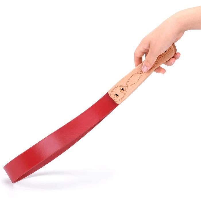 Fouet en cuir avec poignée en bois. main image 0