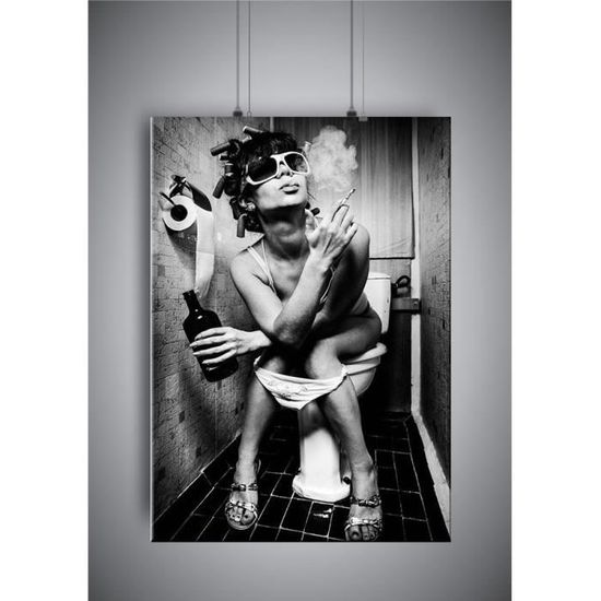 Poster Affiche Girl On Toilet Smoking WC couleur wall art 03 - A3 (42x29,7cm)
