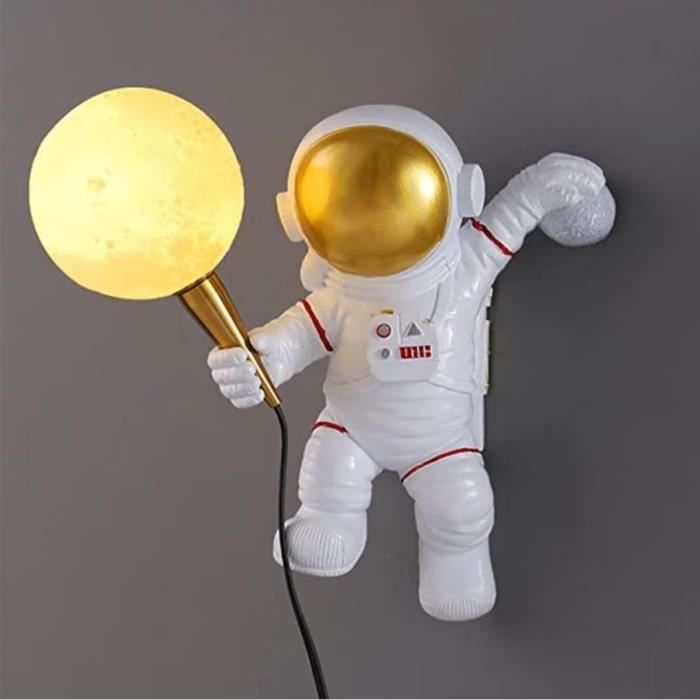 Applique murale enfant LED lune avec astronaute • Luminaires Tendance