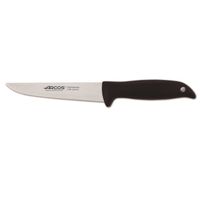 Couteau de cuisine Arcos Menorca 145300 en acier inoxydable Nitrum et mango en polypropylène avec lame de 15 cm sous blister.