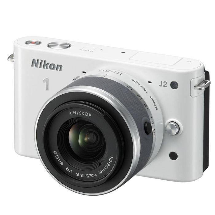 NIKON 1 J2 + Objectif Nikkor 10-30 mm Blanc