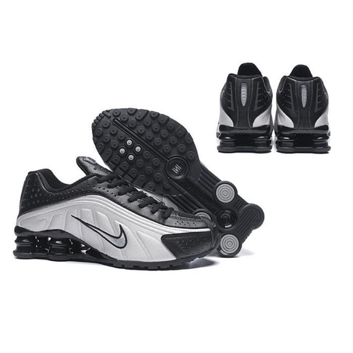black nike shox mens