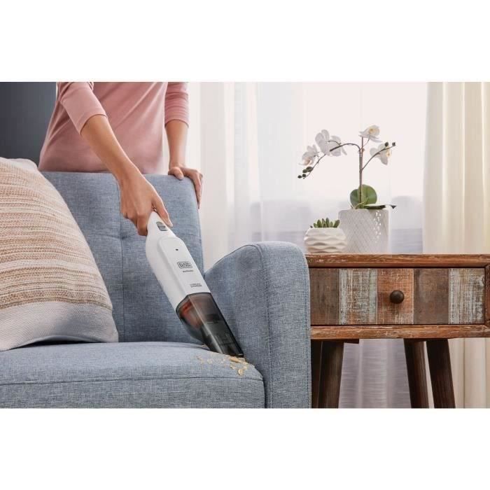 BLACK+DECKER Aspirateur à Main Sans Fil Pelican HLVC315B11-QW - 12V - Bec Rétractable 75mm