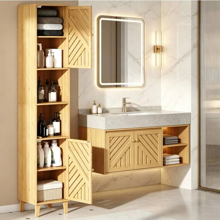 Colonne de salle de bain – meuble haut étroit avec portes en bambou et étagères réglables – effet bois naturel