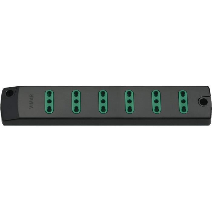 Prise 2P T - GEWISS - En Saillie - 16 A - 250 V