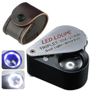 bijoux 20x grossissement + lumière UV LED pièces de monnaie timbres Grossissement Jewelers Eye Loupe Triplet Lens Loupe pliable loupe pour les pierres précieuses etc bijoux 20x grossissement + lumière UV LED pièces de monnaie timbres Grossissement Jewelers Eye Loupe Triplet Lens Loupe pliable loupe pour les pierres précieuses etc