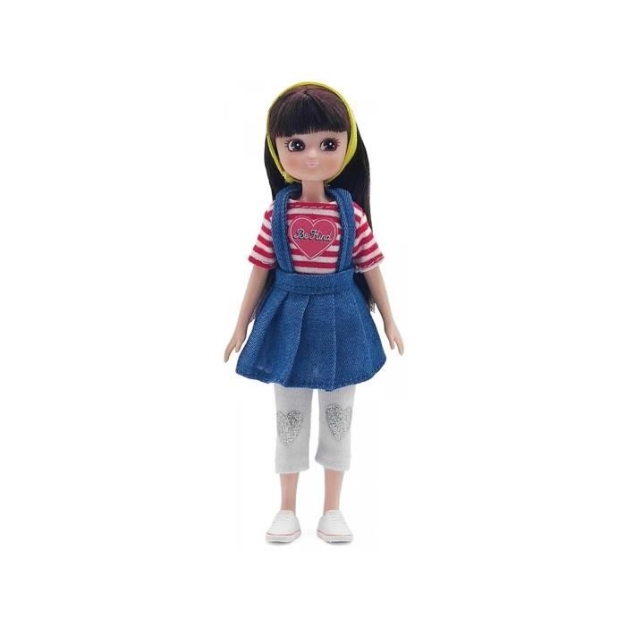 Poupee lottie top