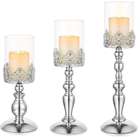 VILLEROY & BOCH - Bougeoir en cristal moulé de pans. H. 11 cm, Vente