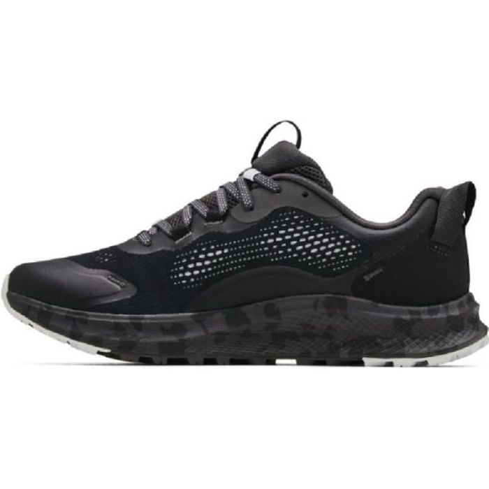 Basket Under Armour CHARGED BANDIT TR2 Noir Running Régulier