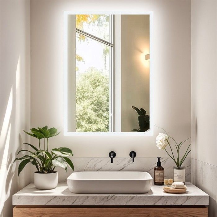 Miroir Salle de Bain - 50x60cm Miroir avec Prise Rétroéclairé Anti Buée Miroir LED Mural 3 Températures de Couleur