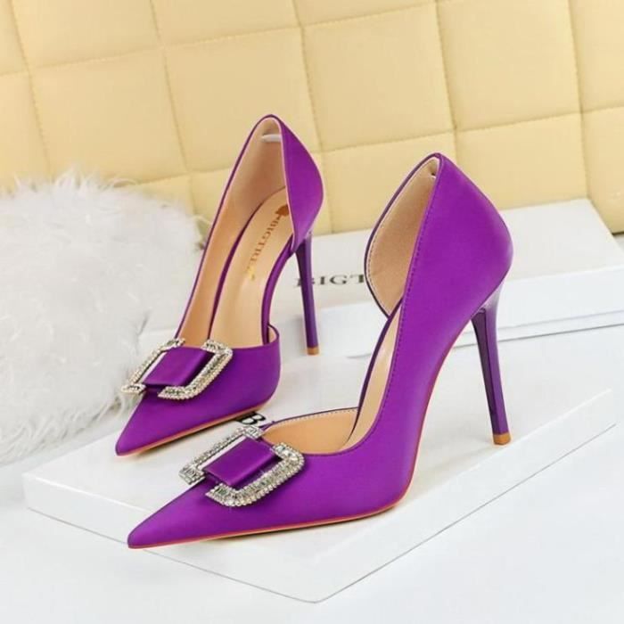 Escarpin Femme WT Slim Side Creux Talons Hauts Strass Boucle Unique Violet Achat Vente Escarpin Femme WT Slim Side Creux Talons Hauts Strass Boucle Unique Violet pas cher Cdiscount