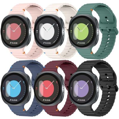 Wownadu Cinturini Compatibile per Fitbit Charge 5 / Charge 6 Cinturino Bianco, Donna Uomo Silicone Sport Regolabile Ricambio Braccialetto, Accessory Bracciale, S (nessun Tracker