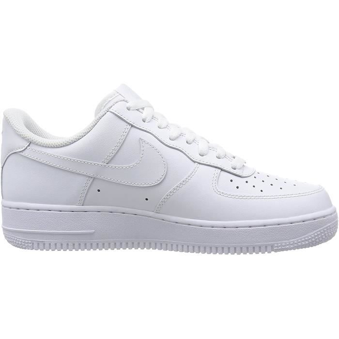 chaussure blanche nike