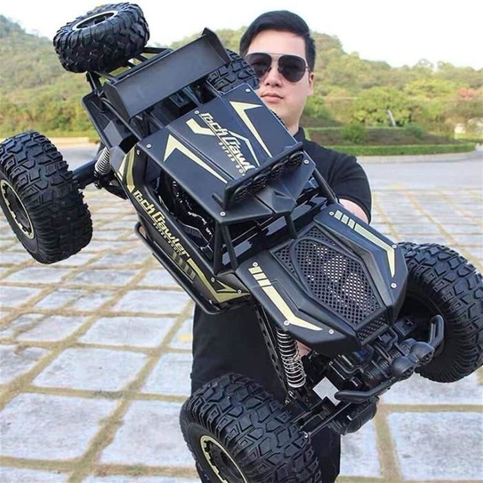 Noir Noir 1 10 geant RC Voiture telecommandee de Camion Monstre 4 Roues motrices Hors Route d escalade de vehicule garcons Cdiscount Jeux Jouets