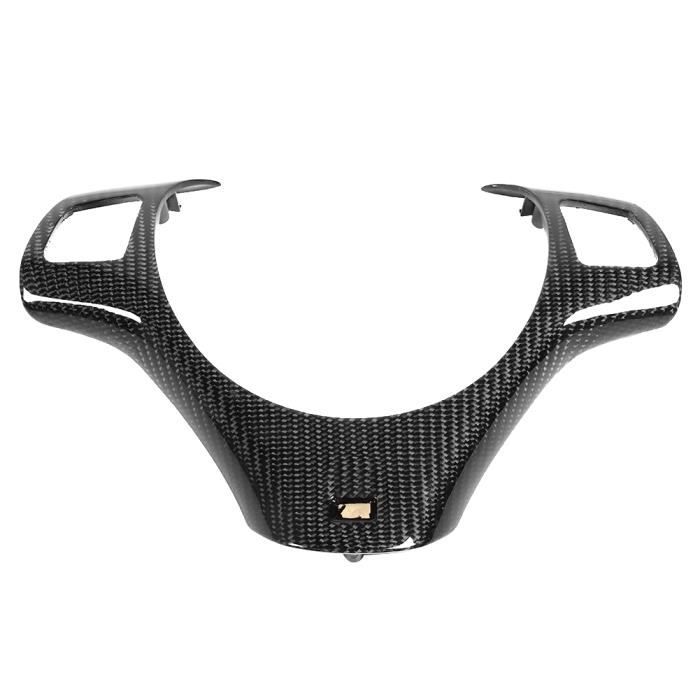 Volant Inférieur Plat Chauffant Fitolizaa Pour Mustang 2018-2022 – Finition Hydro-dipping Carbone