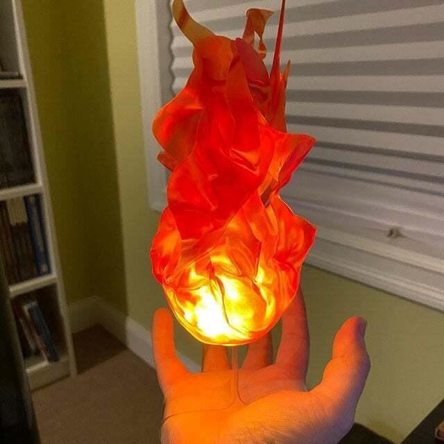 Baguette magique de feu autour d'Halloween Lancement Flamme Accessoires  Sceptre Cadeau de fête de Noël