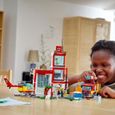 LEGO 60320 City Fire La Caserne Des Pompiers, Jouet de Garage, avec Jouet Camion et Hélicoptère, pour Garçons et Filles Dès 6 Ans-4