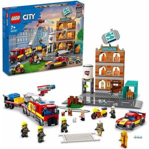 ASSEMBLAGE CONSTRUCTION LEGO 60321 City Fire La Brigade des Pompiers, Jouet de Camion, Moto et Remorque, avec Figurine de Chien, Garçons et Filles Dès 7