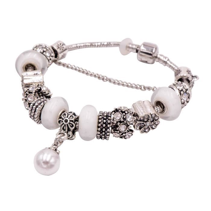 Bracelet en métal argenté et ses Charms Perles de verre blanche et Pendentif Perle Nacrée