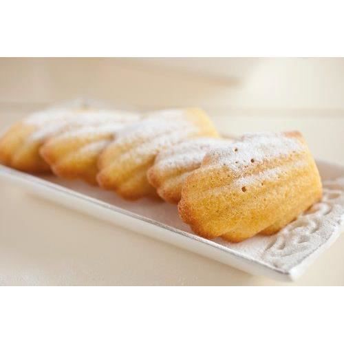 MasterClass Moules à cannelés 9 cavités avec revêtement antiadhésif sans PTFE, PFOA ni BPA, acier au carbone robuste de 1 mm, moule de 32,5 x 22 cm