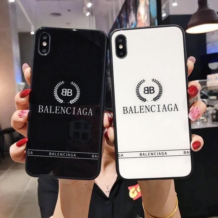 Coque iphone 8 balenciaga hotsell