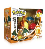 Figurine Pokemon Dracofeu Et Pokeball Charizard style bakugan