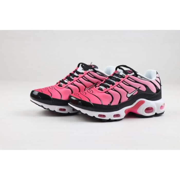 Baskets NIKKE TN Plus 3 Chaussures 38909 A12 Rose et noir Femmes