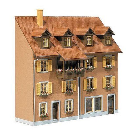 Faller – Kit De 2 Maisons En Relief Pour Modélisme Ferroviaire – Échelle HO – À Assembler – Dès 14 Ans – Référence F130431