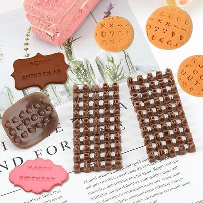 Zenker 44827 Emporte-Pièce Petit Beurre + Tampon Alphabet Lettres Chiffres Pâtisserie