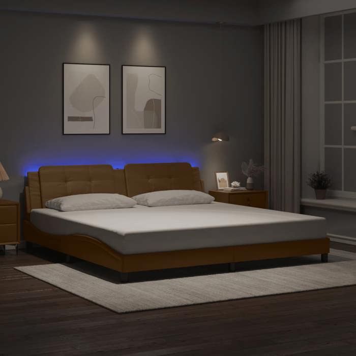 CHIC Lit adulte2 places - 200x200 cm Structure/Cadre de lit et lumières LED cappuccino 200x200 cm similicuir #Sara24880