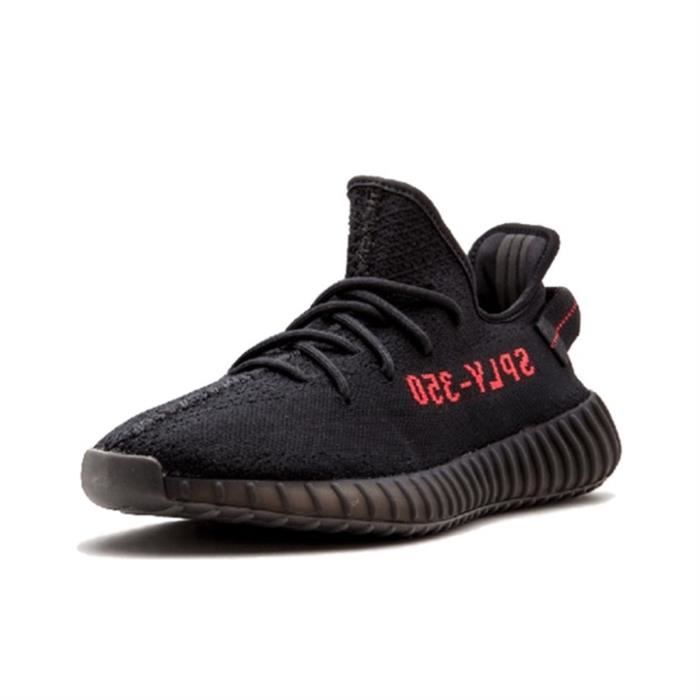 Yeezy rouge hotsell et noir
