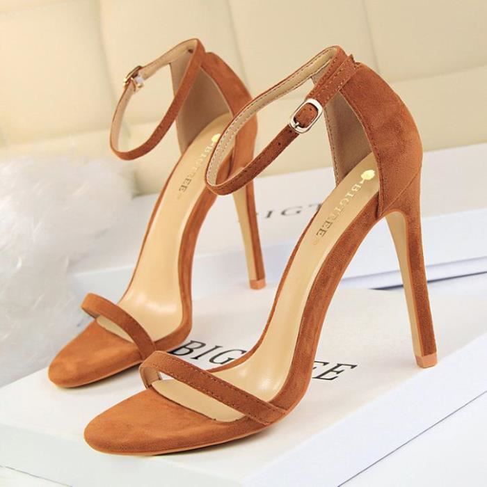 Talon rouge femme new arrivals