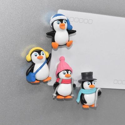 4 pièces vêtements d'hiver pingouin décor belle pingouin poupée artisanat  dessin animé Micro paysage décoration drôle téléphone pendentifs bricolage  pingouin ornements jouet 