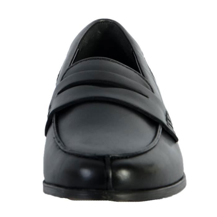 Mocassin cuir deals femme clarks